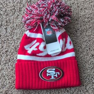 49ers Red and White Pom-Pom Beanie